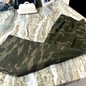 Terra and sky wide leg 1x